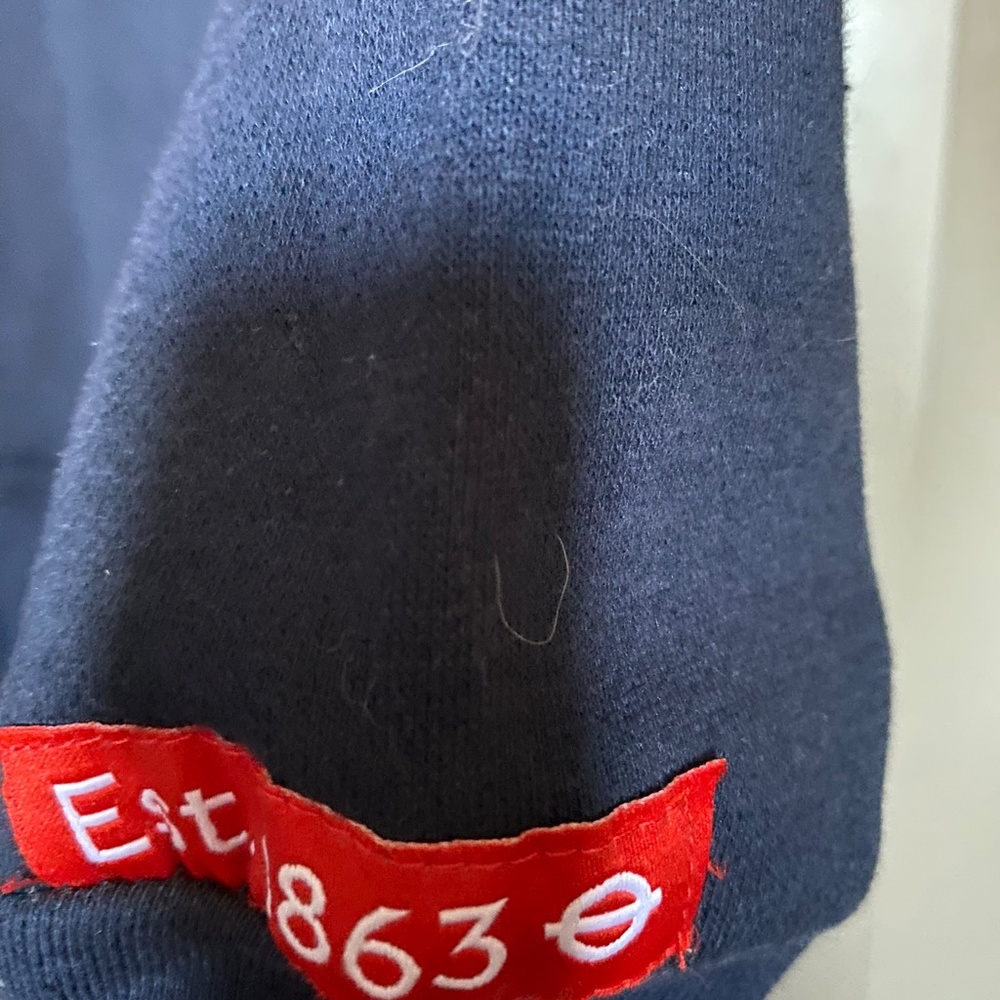 Sweatshirt - Picture 4 of 6